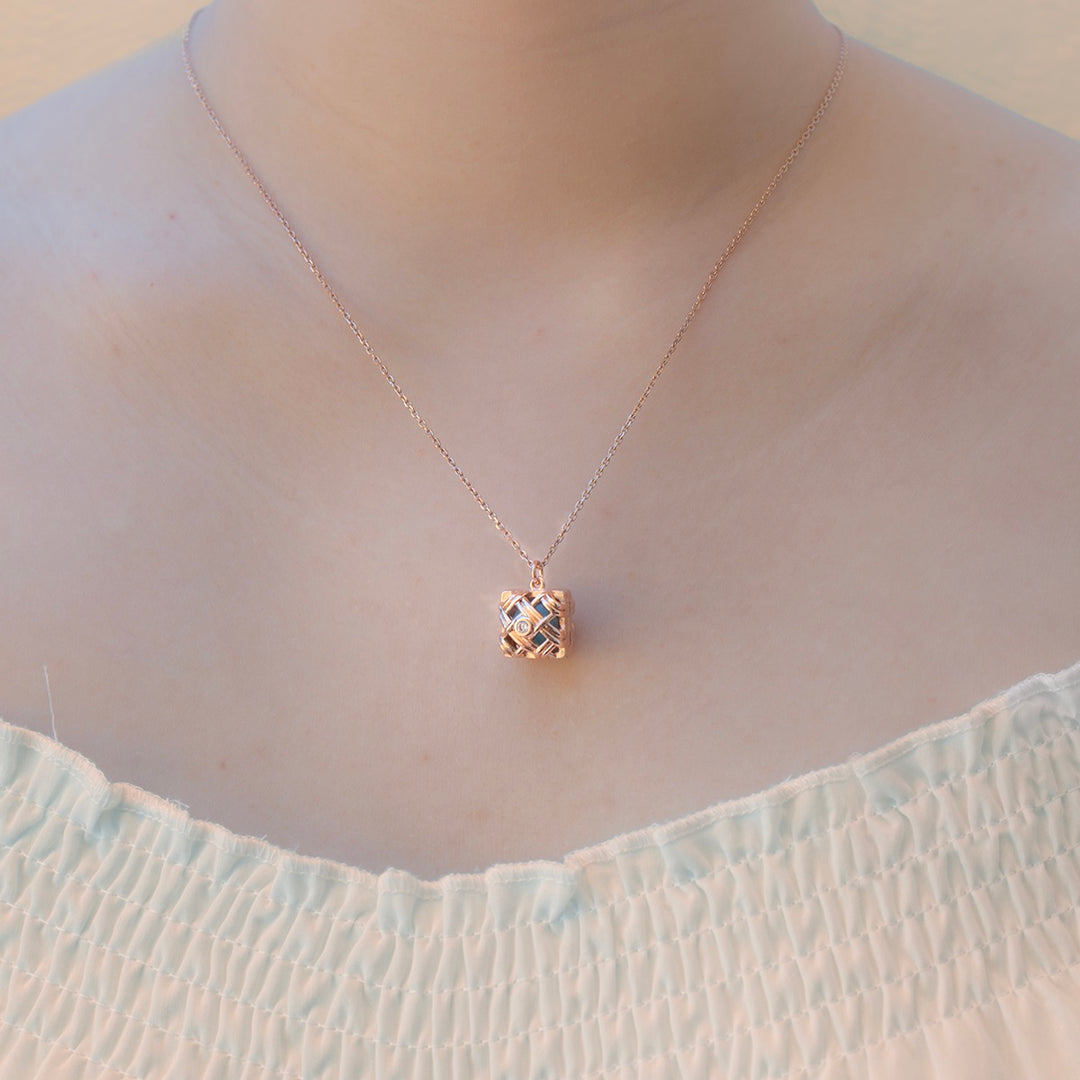 Gift Box - Chest Rose Gold Aroma Necklace + Purify Oil Blend 3