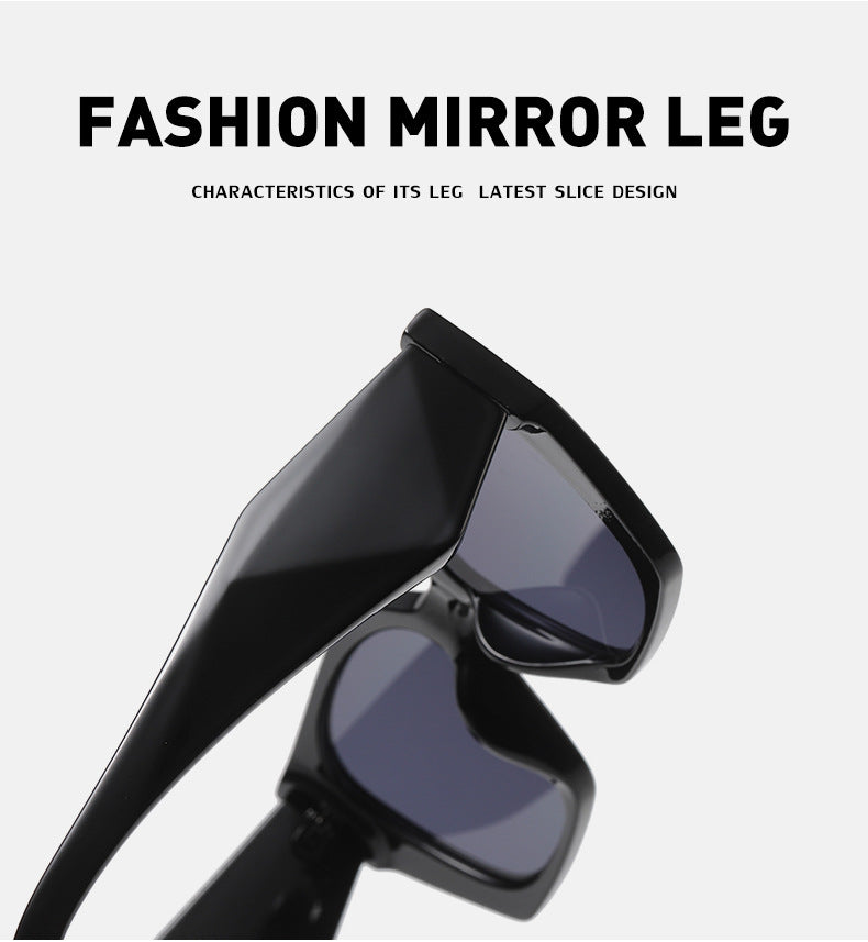 Tortoiseshell Oversized Sunglasses | UV400 Retro Chic Eyewear for Women 3