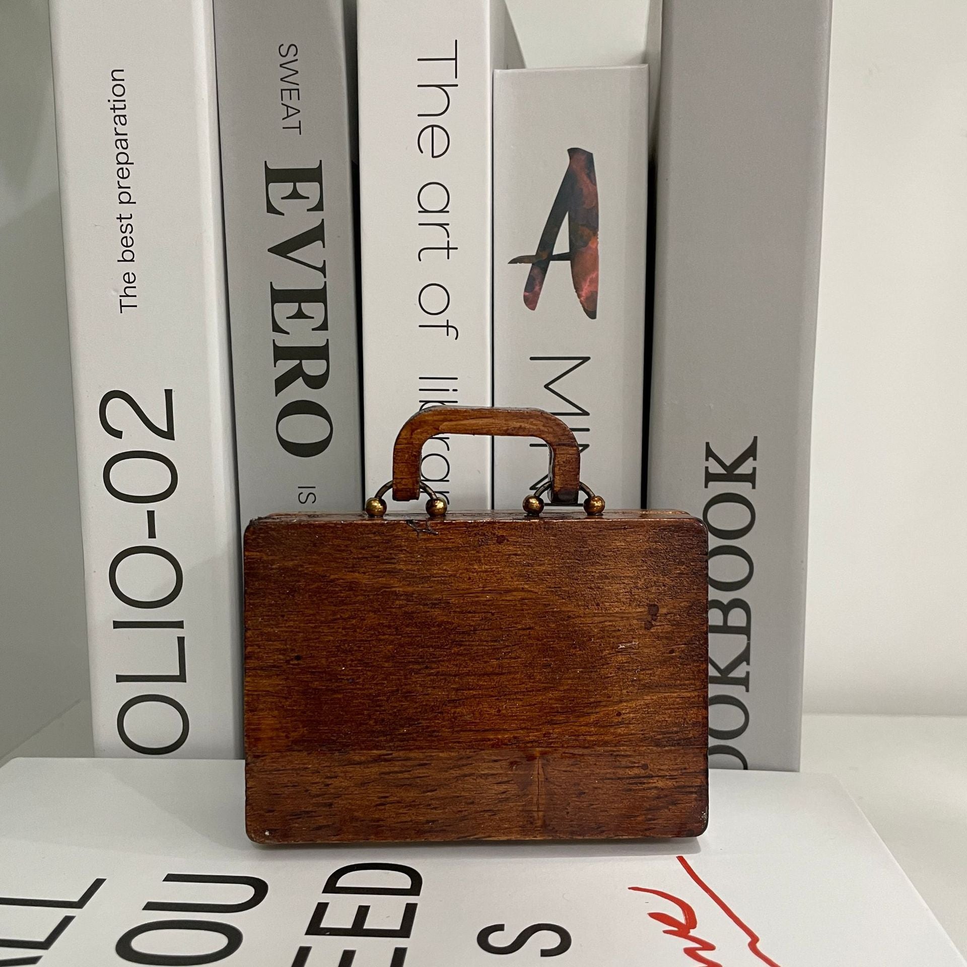 Brown Vintage Wooden Display Box – Glass Lid Organizer for Rocks, Jewelry, and Collectibles 3