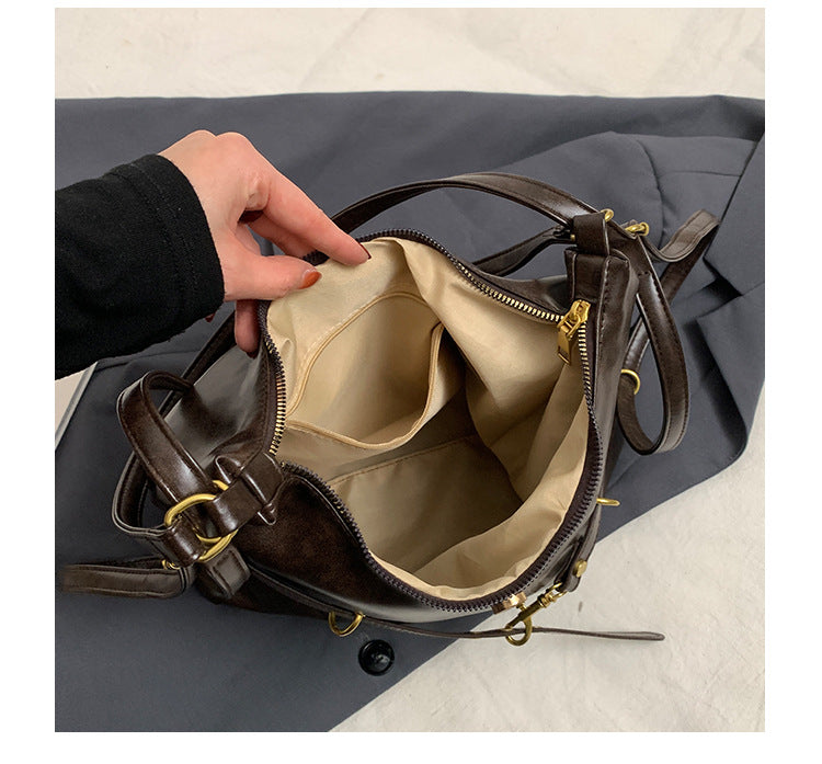 Black Elegant Faux Leather Shoulder Bag with Adjustable Strap 6