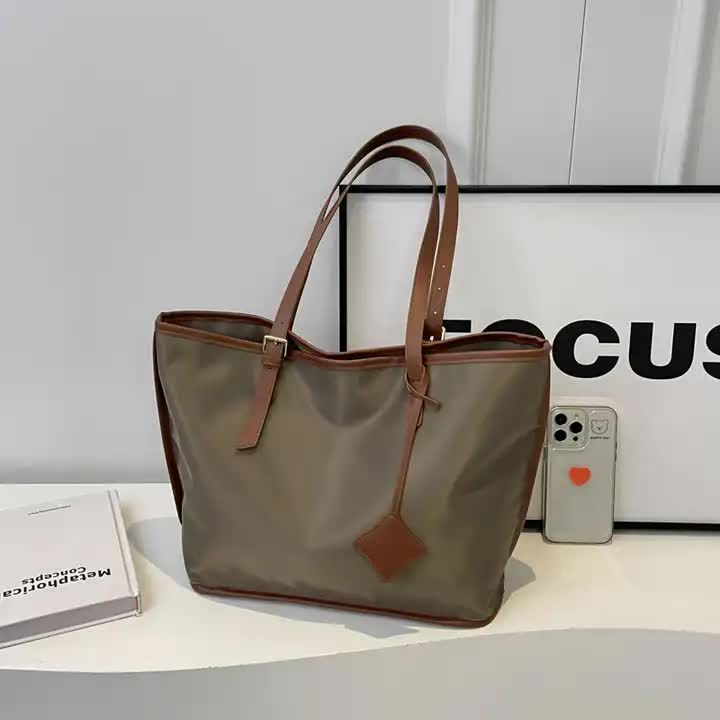 Brown New Large Capacity Tote Bag - Simple, Versatile Handbag for Casual Outings, Lightweight and Stylish 5