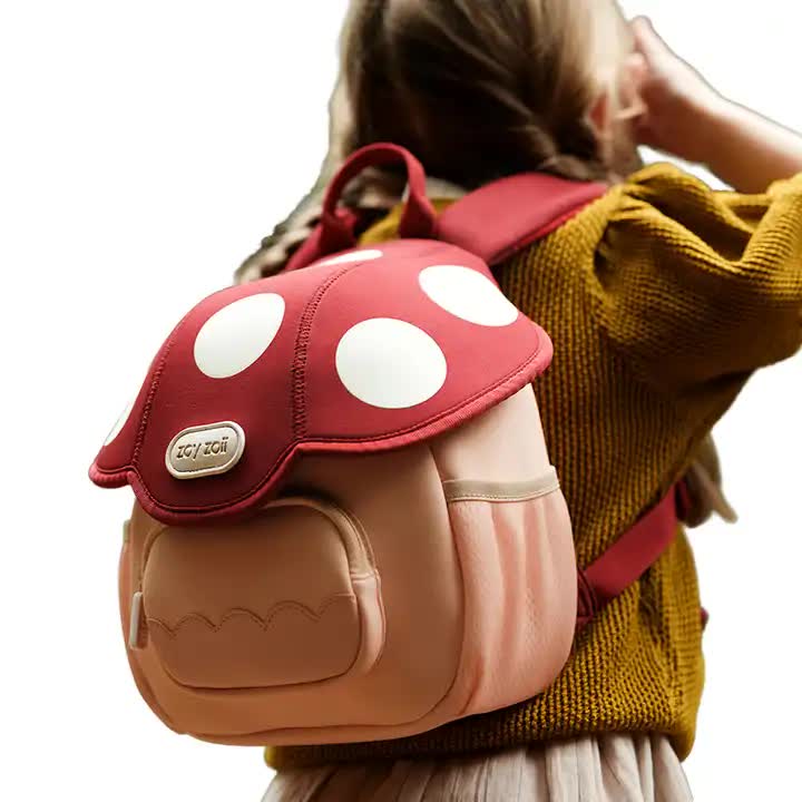 Green New Kids Cartoon Backpack – Lightweight, Personalized School Bag for Toddlers and Preschoolers – Perfect for Travel and Outdoor Adventures 3