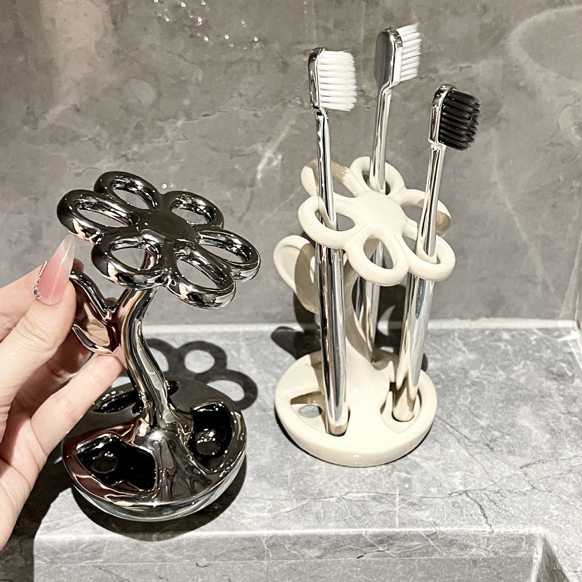 Silver Gray Creative Ceramic Toothbrush Holder - Makeup Brush & Eyebrow Pencil Organizer for Bathroom, Stylish and Practical Toothbrush Stand 4