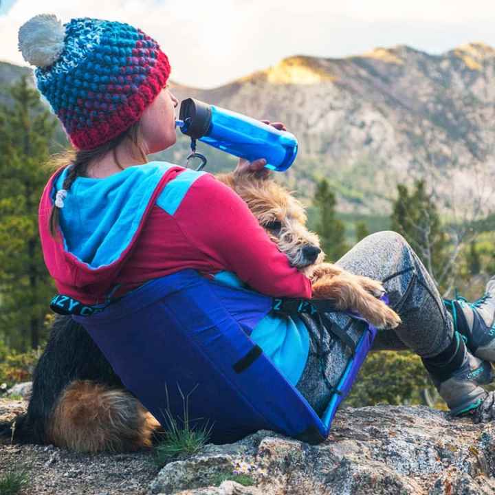 Green And Black Portable Outdoor Camping Seat Pad with Backrest, Foldable & Waterproof Concert Cushion, 600D Oxford Fabric, Ideal for Hiking & Picnics 3