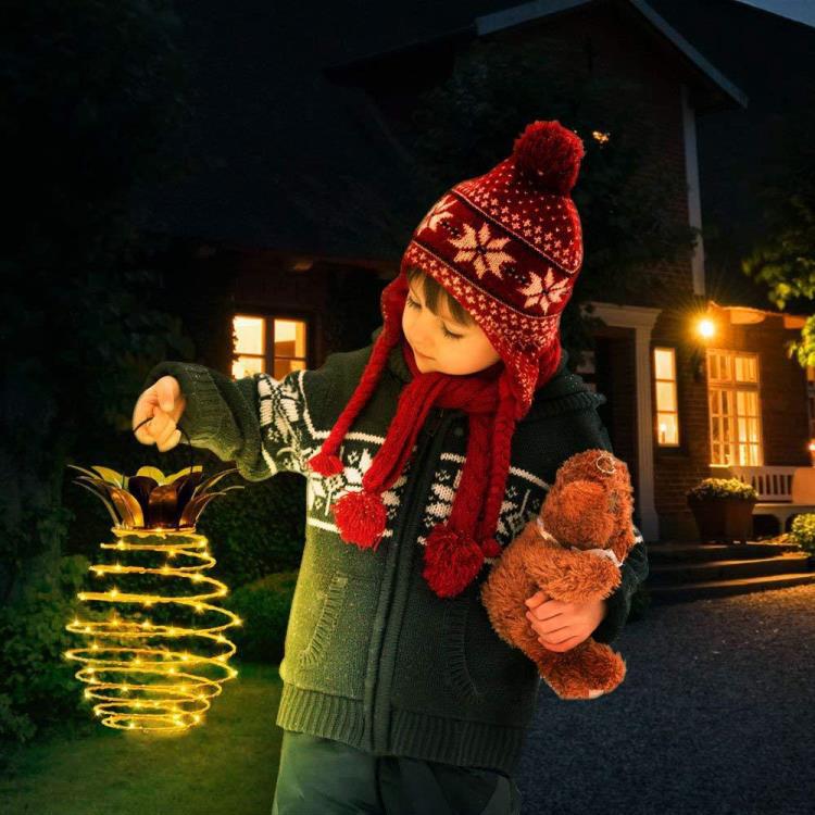 2 Pcs 60 LEDS Solar Pineapple Lantern - Outdoor LED Decorative Hanging Light, Waterproof Iron Art, Solar-Powered Garden String Light 3