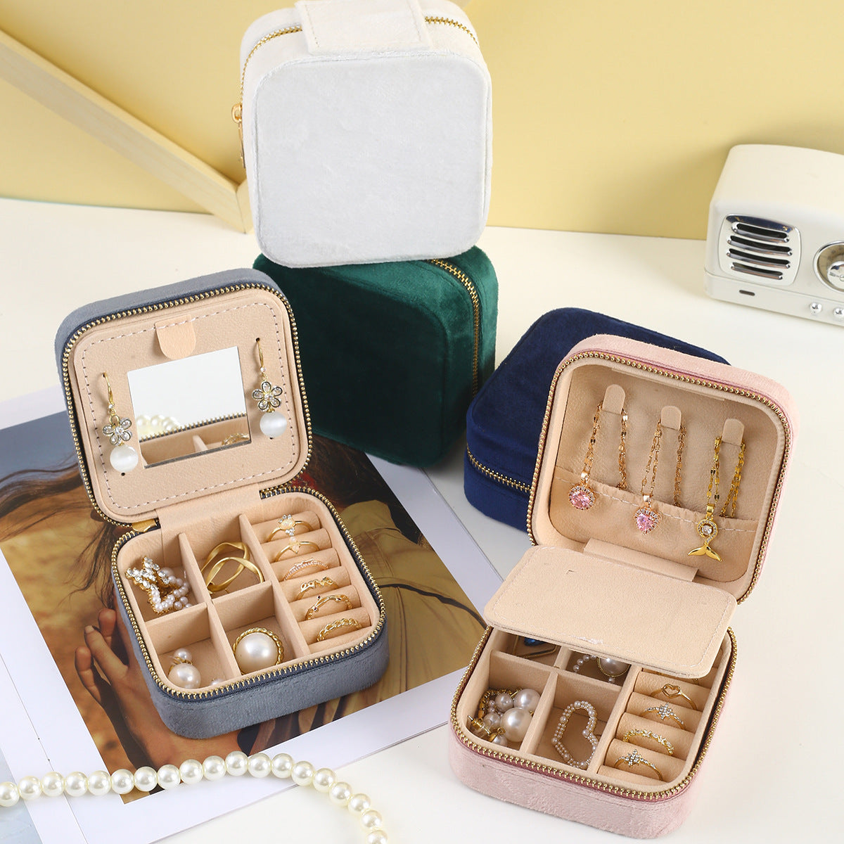2PCS White Portable Travel Jewelry Box with Mirror and Compartments 4