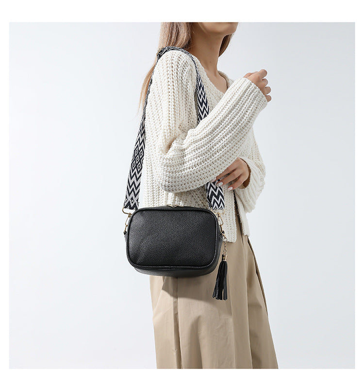 White Trendy Crossbody Shoulder Bag with Tassel Accent - Compact and Stylish 4