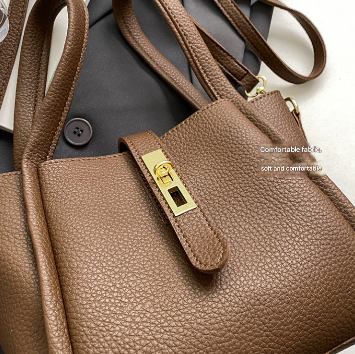 Beige Elegant Leather Shoulder Bag - Compact Handbag with Adjustable Strap 3