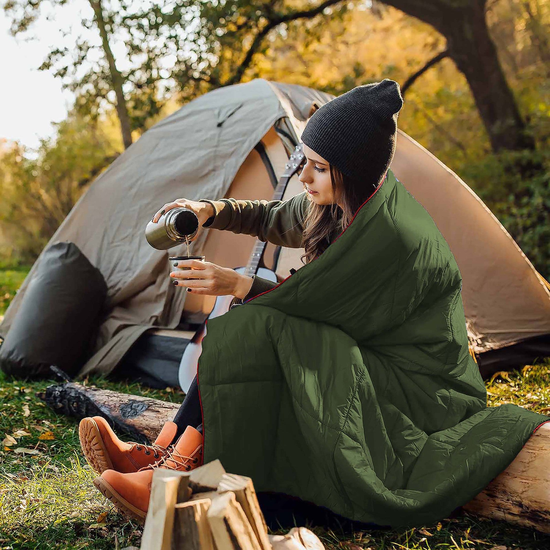Black Compact Lightweight Quilted Blanket - Soft, Warm, and Portable for Outdoor Adventures 3
