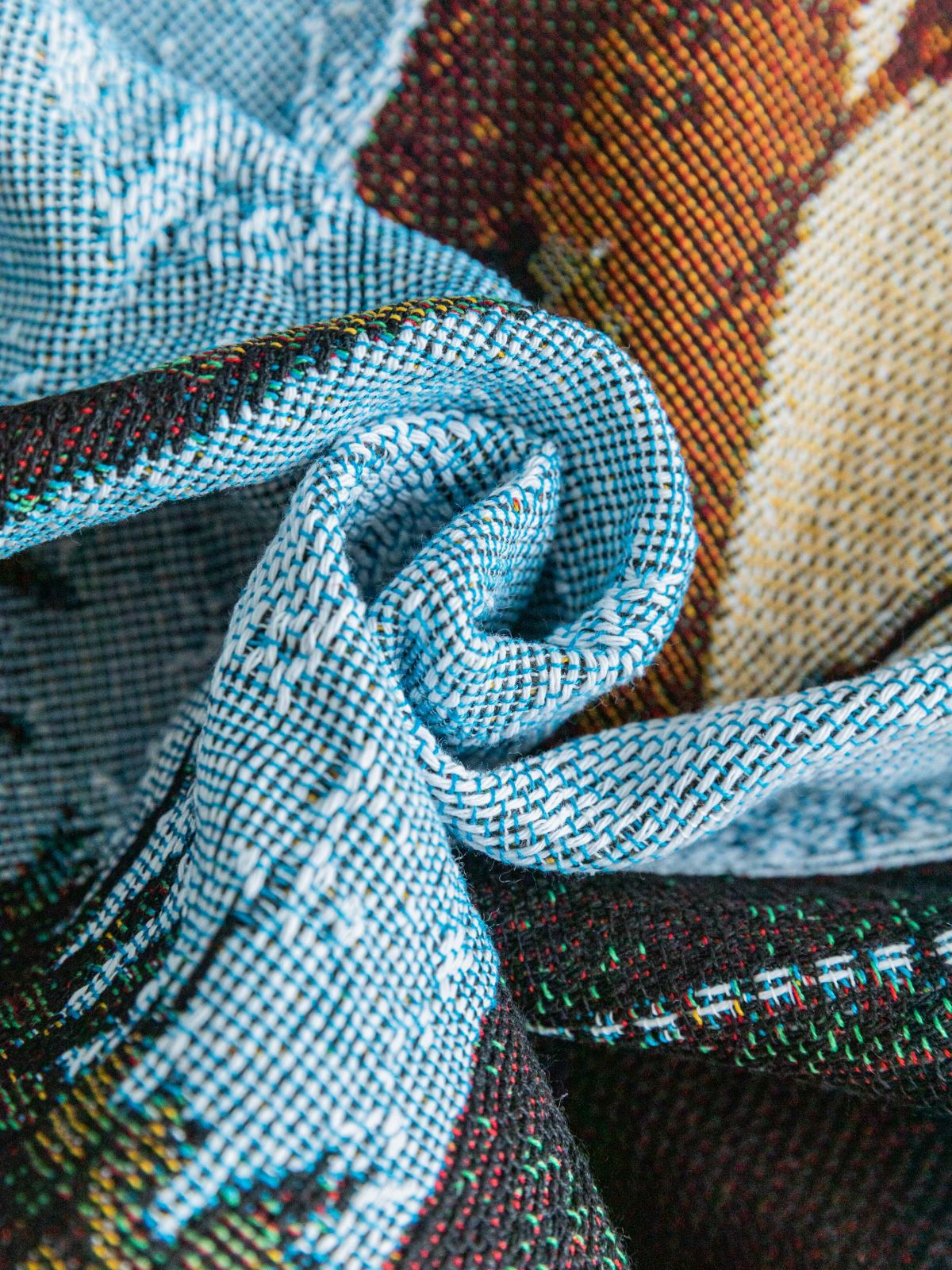 Safari-Inspired Woven Blanket - 160x130cm Artistic Tapestry Throw with Tassel Edges 4