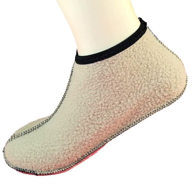 6 Pairs Women's Cozy Floral Bunny Non-Slip Mid-Calf Socks - Warm Fleece-Lined High-Top Floor Socks for Fall & Winter 3
