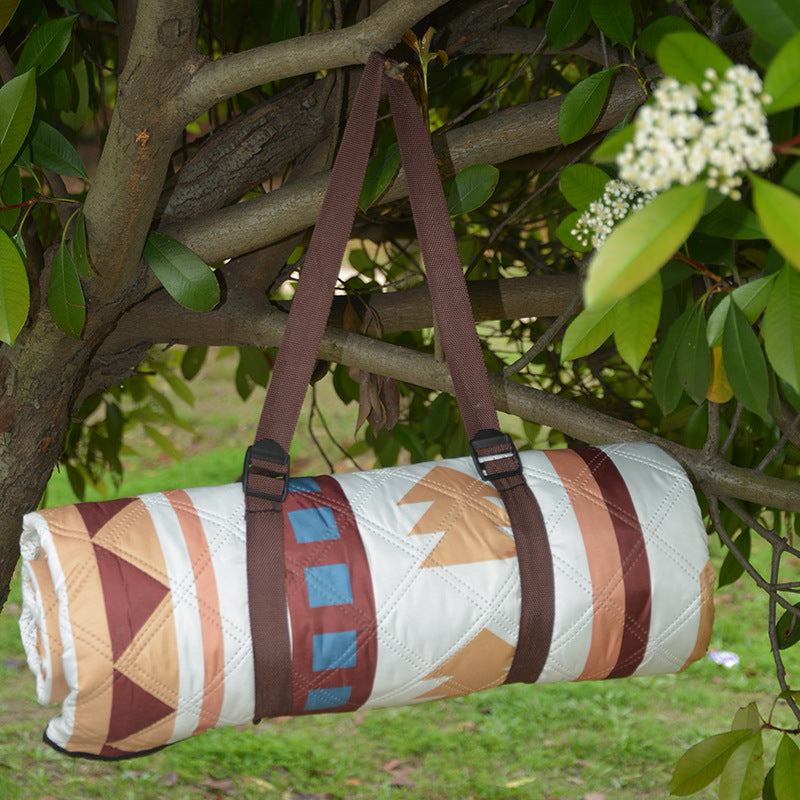 Portable Traditional Pattern Picnic Mat - Lightweight , 200x200cm, with Storage Bag