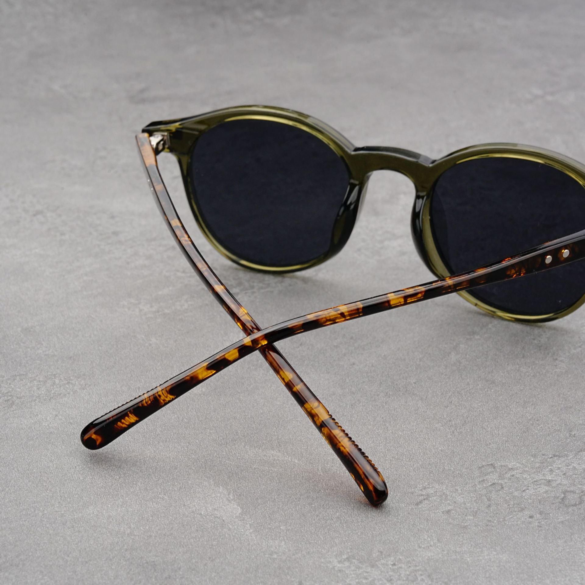 Tea Frame 2 Pairs Round Frame Polarized Sunglasses - UV Protection 3