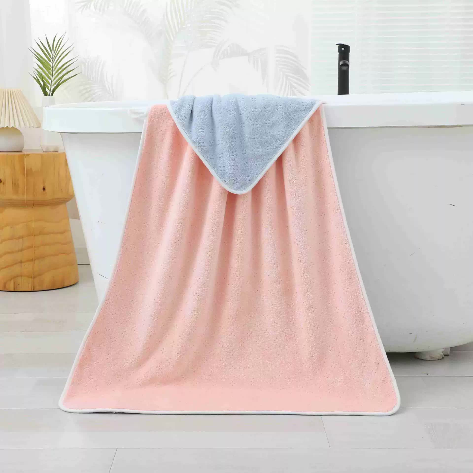 Blue-pink Oversized Double-Sided Coral Fleece Bath Towel | Soft and Absorbent, Thick & Warm, 70x140cm 4