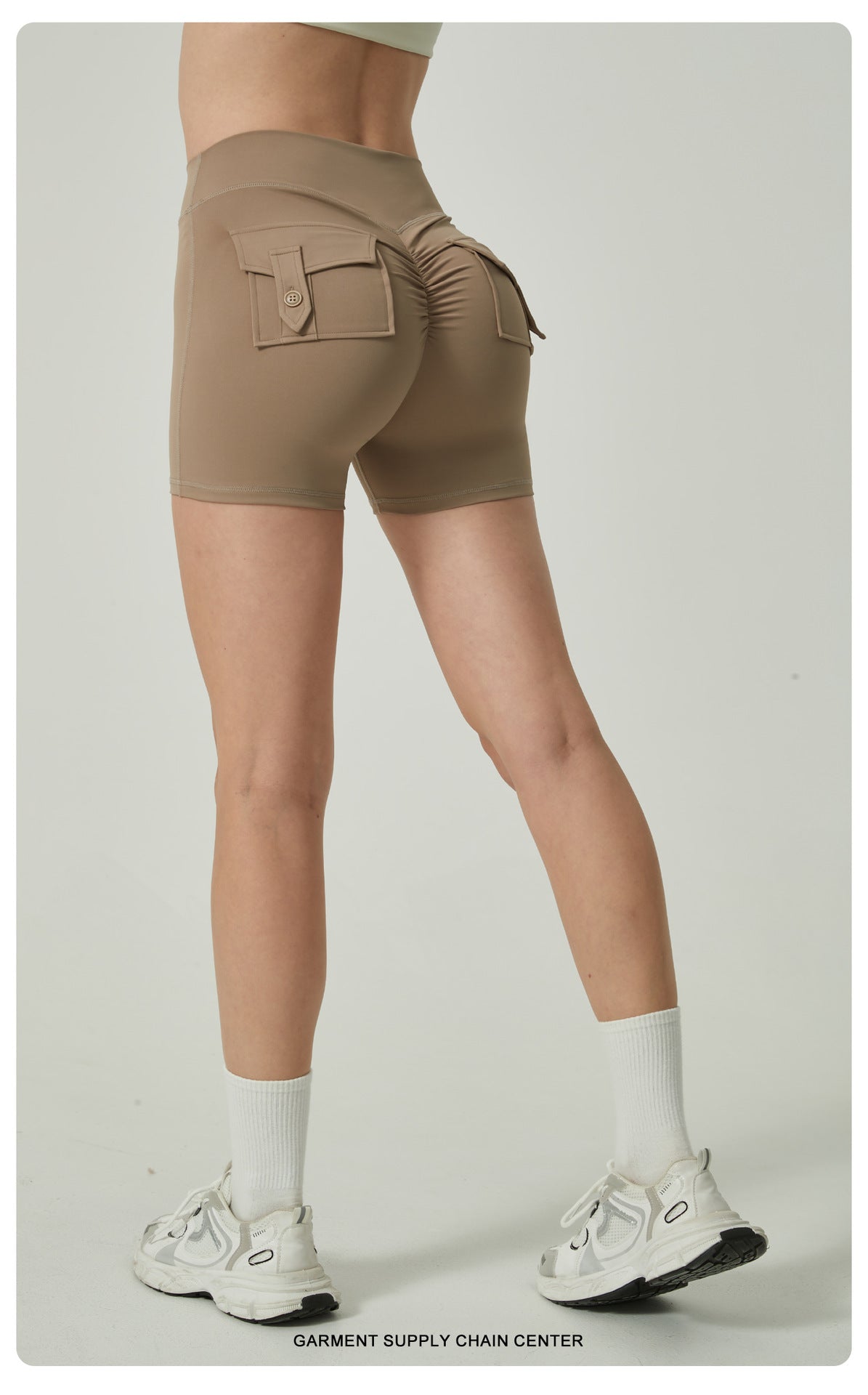 Black High-Waisted Yoga Shorts with Pockets for Women - Butt-Lifting, Breathable, and Comfortable Activewear M