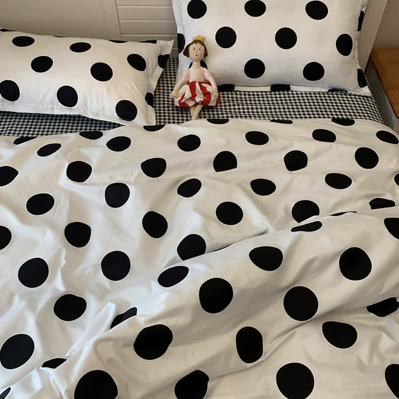 Black Polka Dot Premium Three-Piece Bedding Set - Comfortable Polyester with Adjustable Corner Straps (Quilt Cover 173*230CM + Pillowcase 51*76CM*2) 6