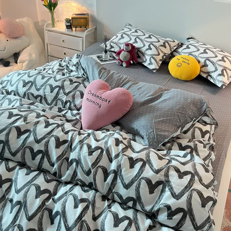 Love patternt Three-Piece Bedding Set - Comfortable Polyester with Adjustable Corner Straps (Quilt Cover 173*230CM + Pillowcase 51*76CM*2) 5