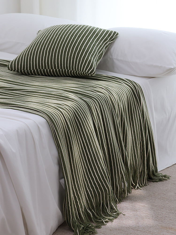 Green Cozy Knit Throw Blanket with Fringe - Stylish Striped  Bed End Cover, 127x220CM 3