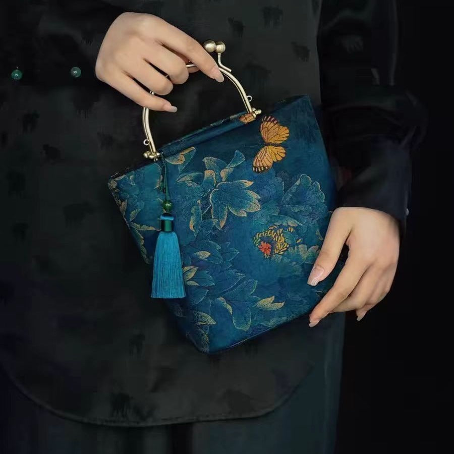 Modern Chinese Style Bucket Bag - Embroidered Handbag with Tassel 19x23x10cm 4