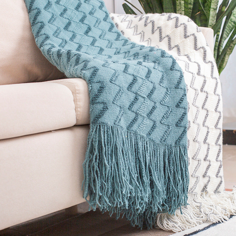 130*230CM Blue Modern Knitted Throw Blanket with Tassels - Soft & Lightweight for Sofa, Bed, and Office 3