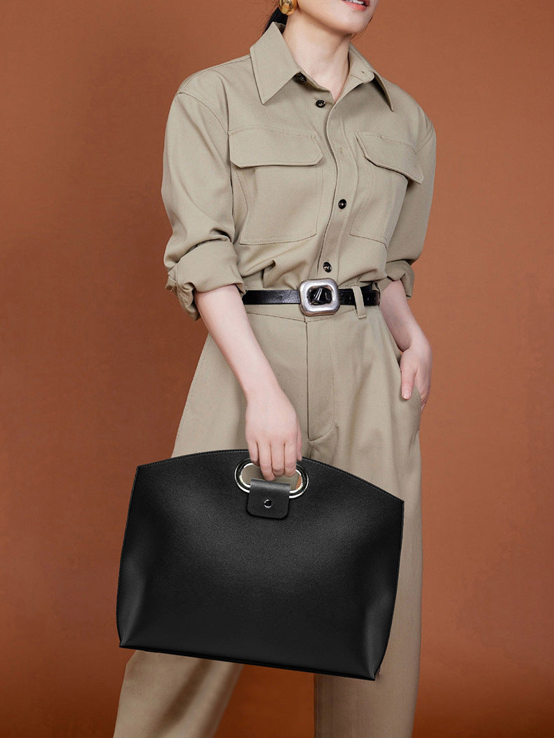 Brown Elegant PU Leather Laptop Handbag & Sleeve – Protective and Stylish Laptop Case with Adjustable Strap for 15.6-inch Laptops 7