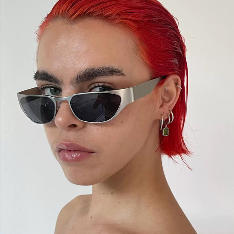 Silver Frame Powder Film Retro Cat Eye Sunglasses - Metal Frame, UV400 Protection 4