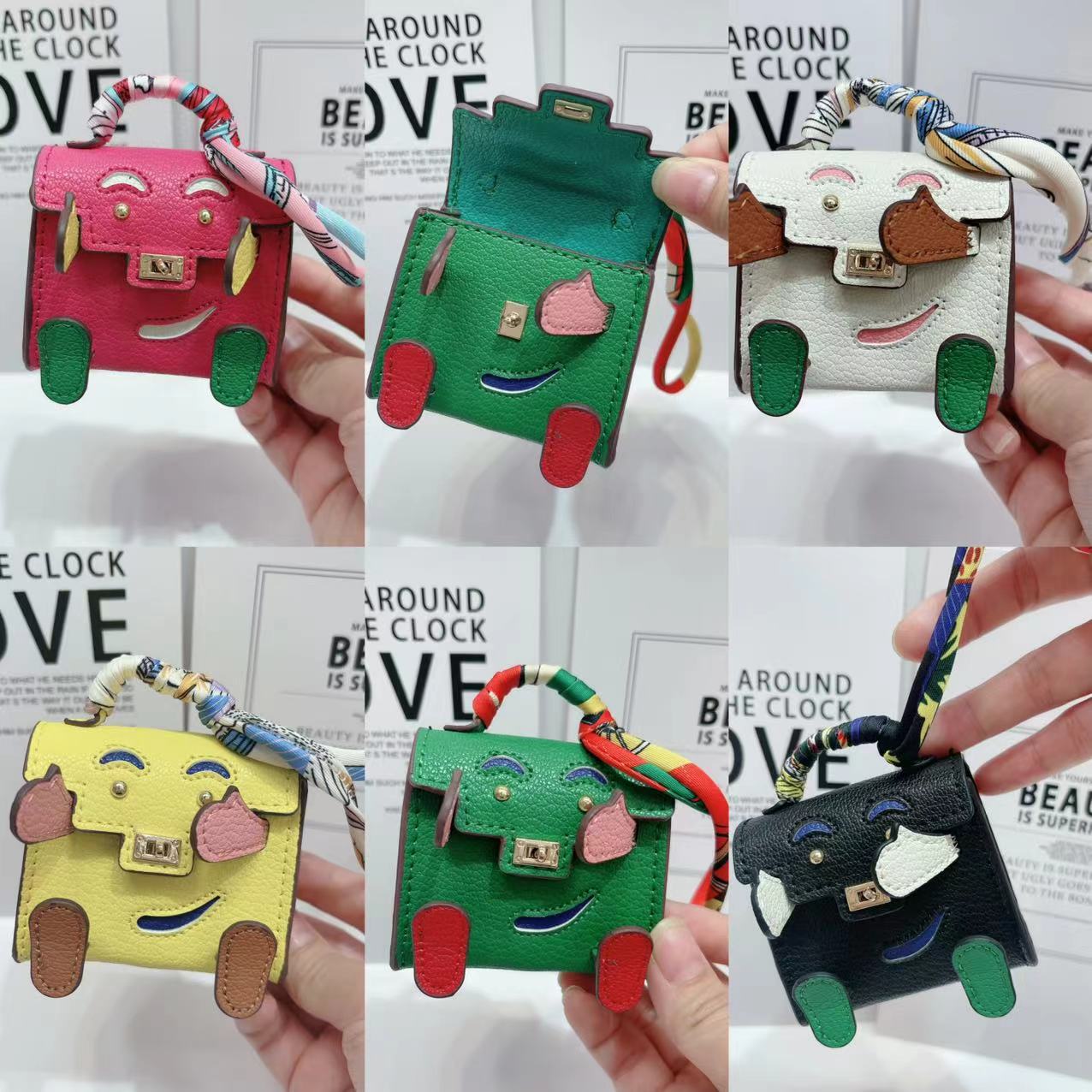 White Mini Bag Earphone Case - Stylish Keychain Pouch for Headphones 3
