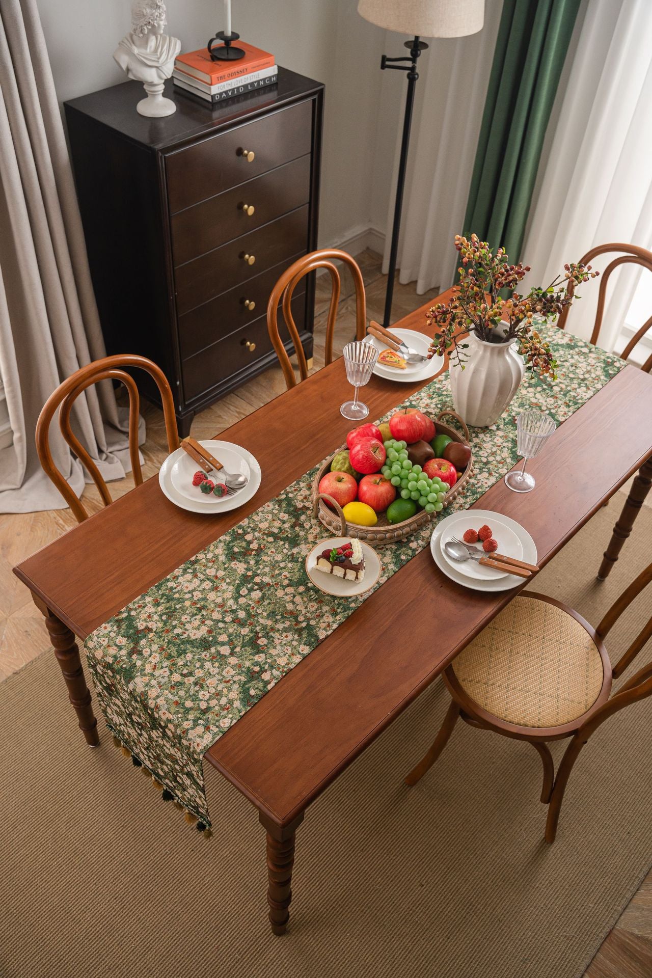 Floral Table Runner with Tassels - Jacquard Green Farmhouse Style (33x400cm) 4