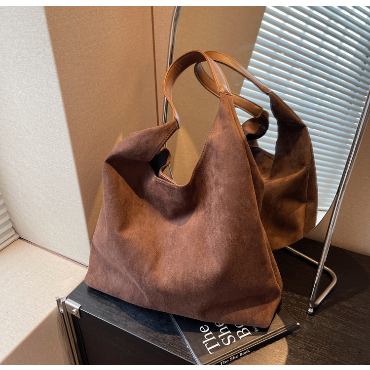 Brown Women's Vintage Bucket Bag - Fashionable Shoulder Bag