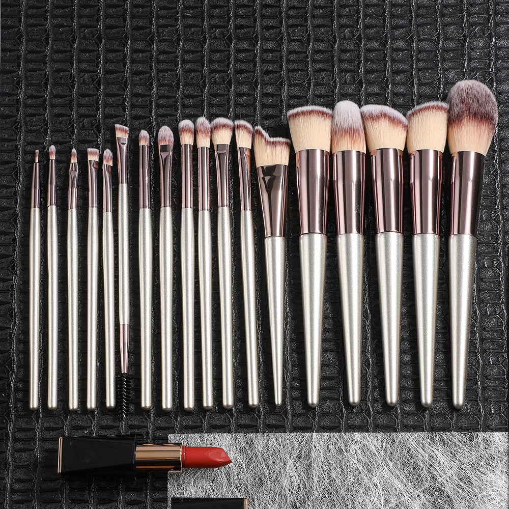 Black 18-Piece Makeup Brush Set - Professional Synthetic Fiber Brushes with Wooden Handles for Flawless Beauty 3
