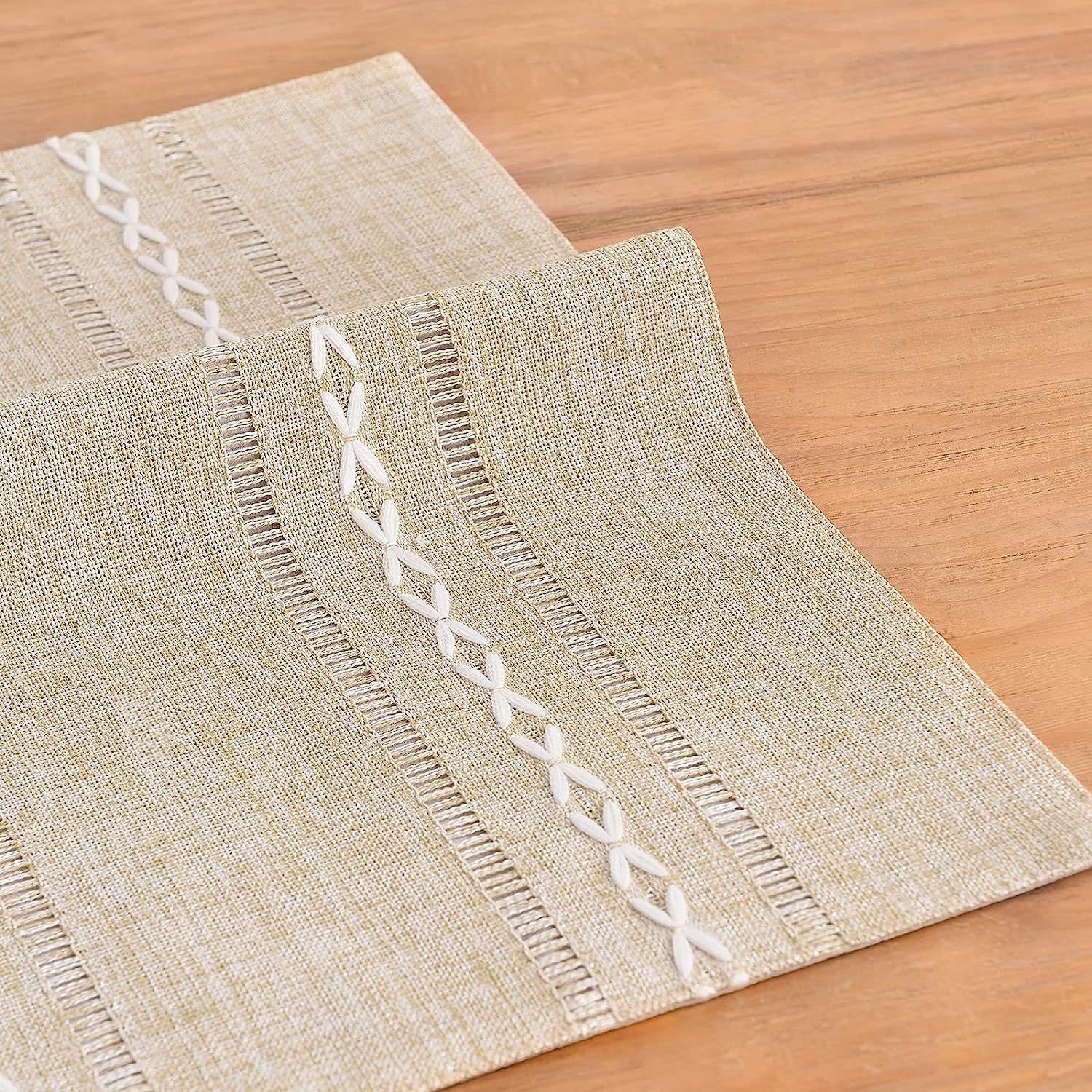 4 Pcs Beige Woven Placemats - Heat Resistant Kitchen Table Mats, Coffee Tea Cup Coasters, Linen Blend Dining Decor 6