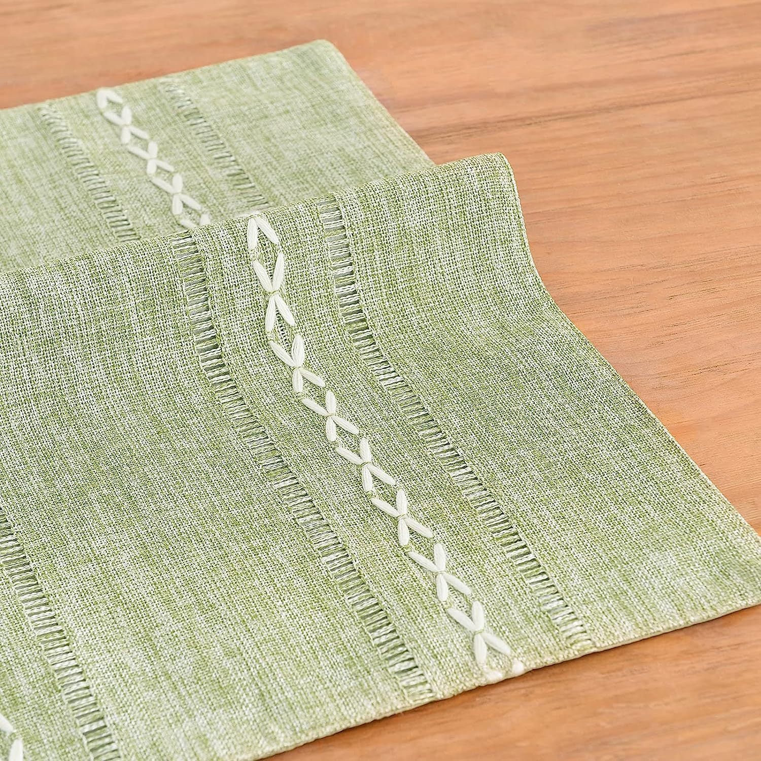 4 Pcs Green Woven Placemats - Heat Resistant Kitchen Table Mats, Coffee Tea Cup Coasters, Linen Blend Dining Decor 6