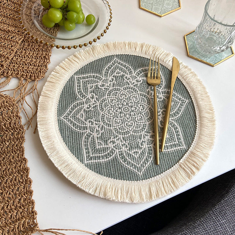4 Pcs Beige and Grey Boho Chic Woven Cotton Placemat with Tassels - Nordic Bohemian Style(Tableware is a prop for shooting and is not included)