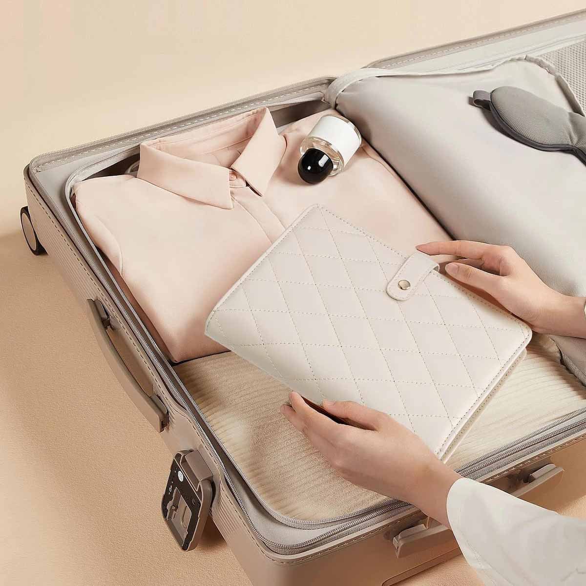 White Foldable Travel Jewelry Organizer - Velvet Zippered Case with Transparent Pages & Detachable Pouches 6