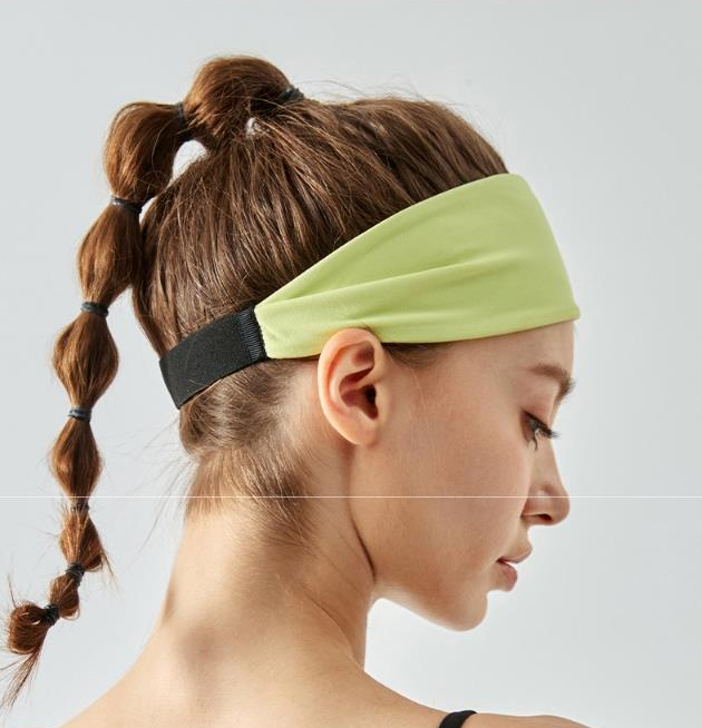Black Premium Wide Yoga Headband - Breathable Nylon/Spandex Sweat-Wicking Hair Band for Women (49cm Circumference) - Athletic Non-Slip Fitness Headwrap 3