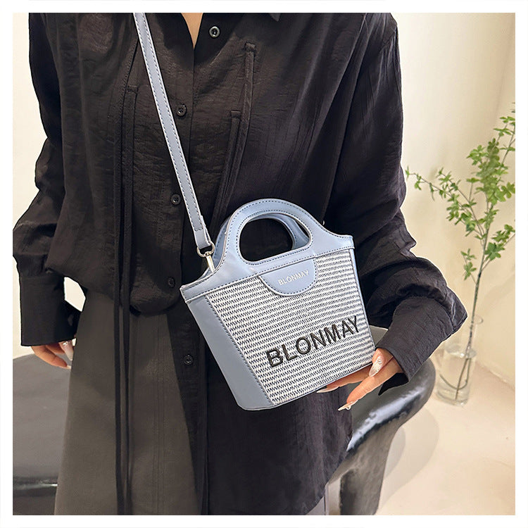 Small and lightweight blue BLONMAY bucket bag, perfect for everyday use 3