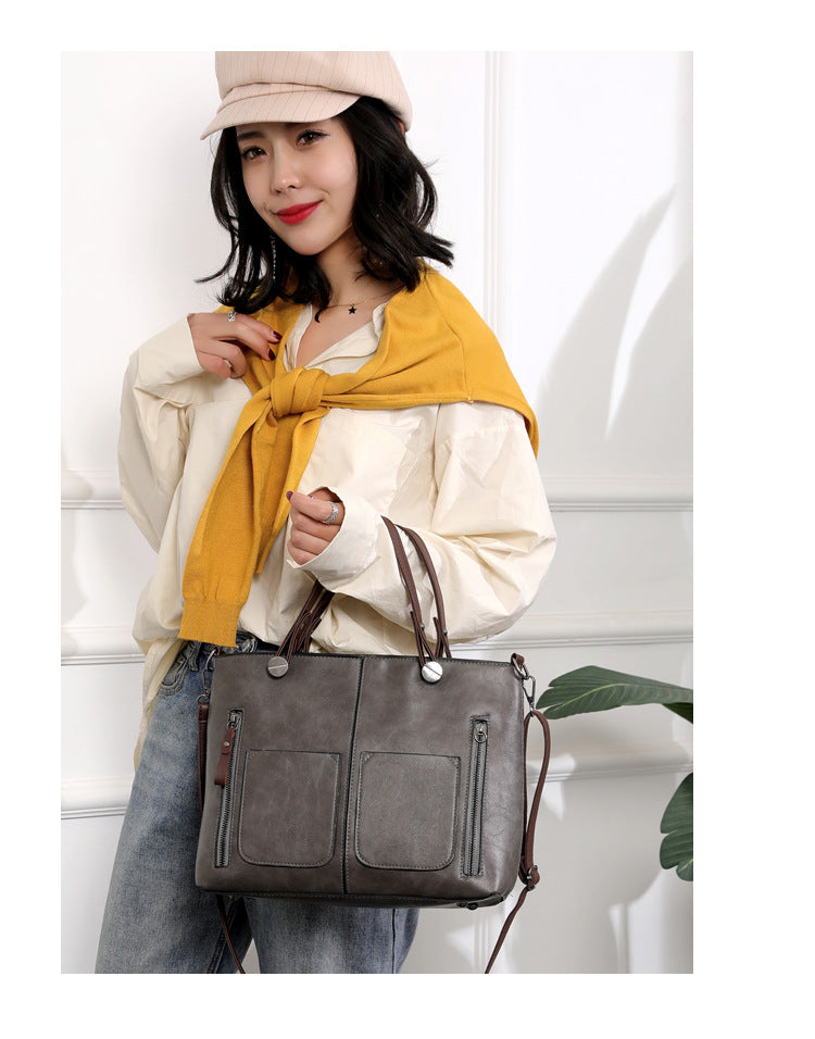 Versatile Gery Tote with Detachable Strap - Ideal for Travel 3