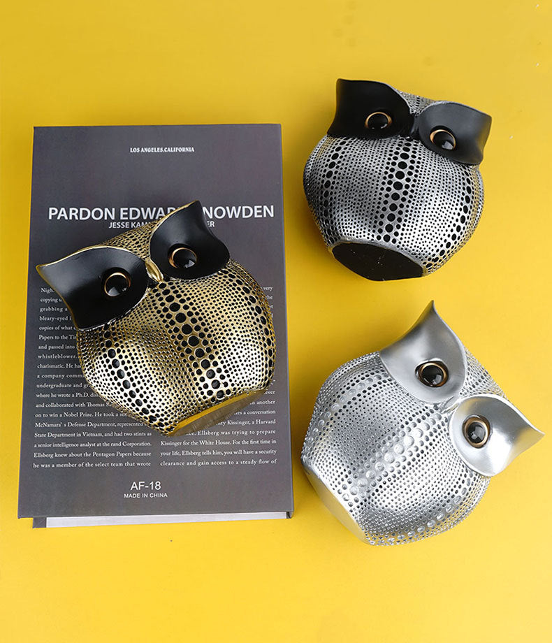 White resin owl statue - modern perforated design for living room TV cabinet and entryway decoration 5