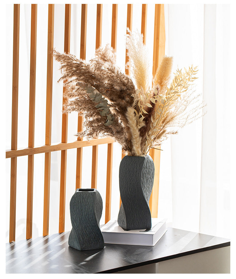 Grey Abstract Twisted Ceramic Vase - Artistic Minimalist Flower Holder for Home Decor (20x10x10cm) 3