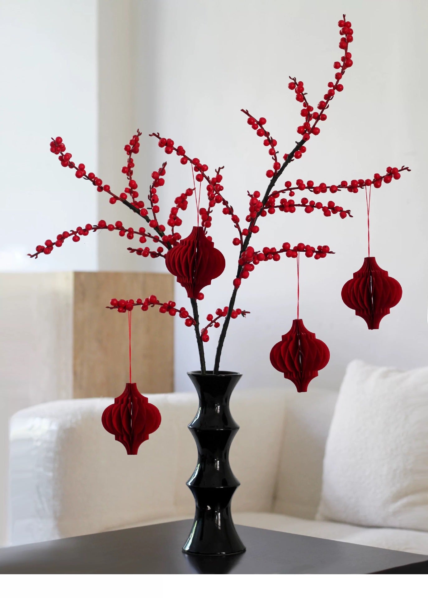 Glossy Black Ceramic Vase - Unique Bamboo-Look Design (25.5x9x7cm) 3