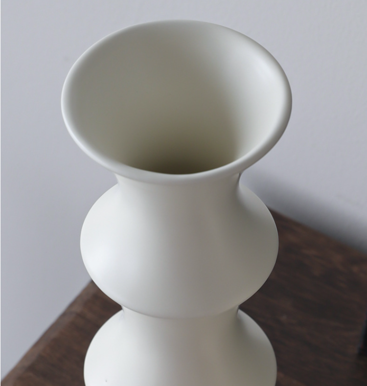 Matte White Ceramic Vase - Unique Bamboo Shape Design (25.5x9x7cm) 4