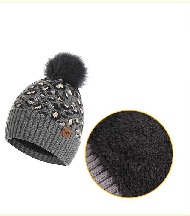 Light Grey Women's 3-Piece Winter Knit Set - Leopard Print Plush Lined Beanie Hat, Scarf & Touchscreen Gloves 6