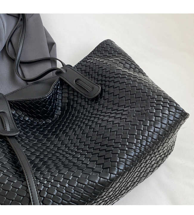Black Chic Woven PU Leather Tote Bag - Large Capacity Casual Shoulder & Handbag for Women 6