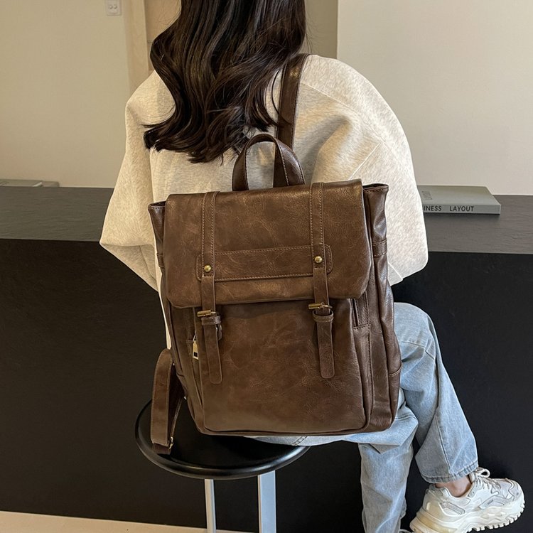 Brown Vintage Style PU Leather Backpack - Large Capacity Women's Rucksack for University, Commute & Travel 4