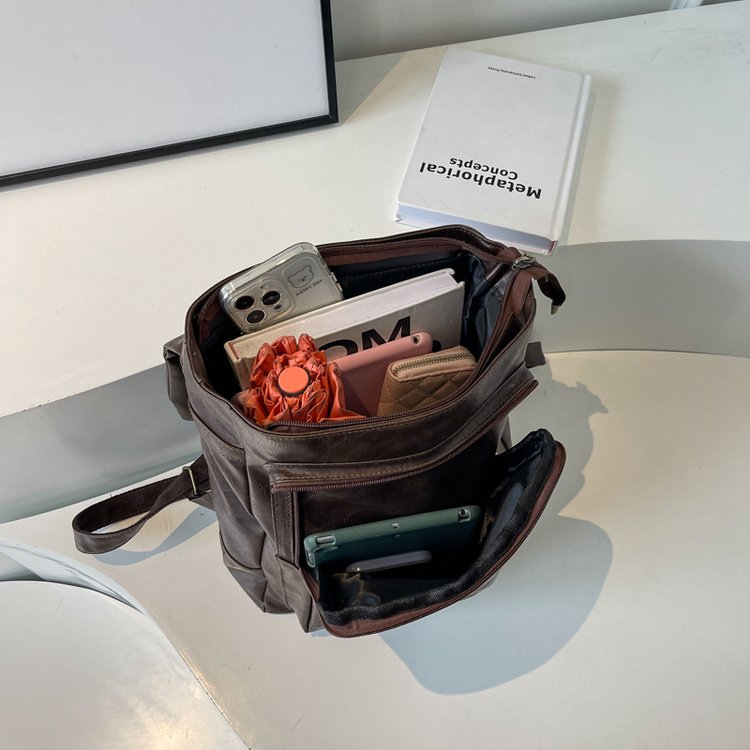 Brown Vintage Style PU Leather Backpack - Large Capacity Women's Rucksack for University, Commute & Travel 6