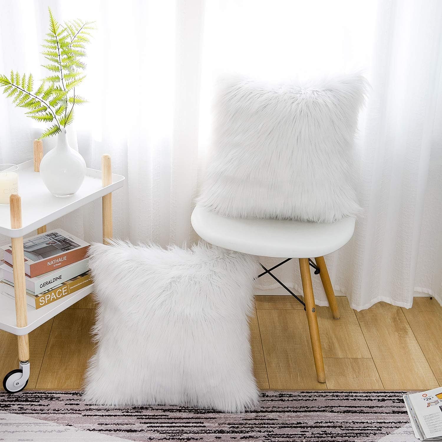 White Luxurious Long Faux Fur Cushion Covers - Set of 2, 45x45cm Soft Plush Decorative Pillowcases for Sofa & Bed 4