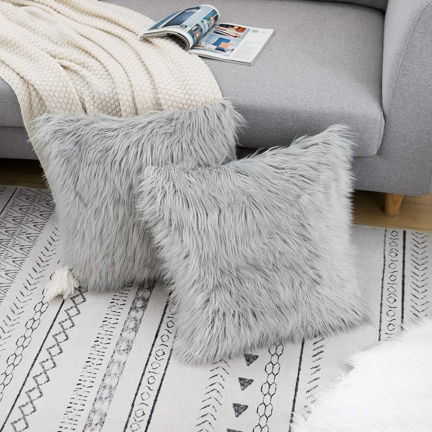 Grey Luxurious Long Faux Fur Cushion Covers - Set of 2, 45x45cm Soft Plush Decorative Pillowcases for Sofa & Bed 3