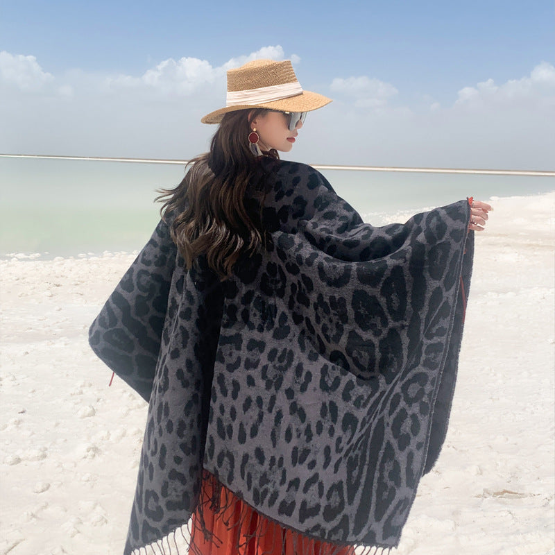 Black-grey Bold Leopard Print Poncho Cape - Women's Warm Oversized Shawl Wrap (130x150cm) 3