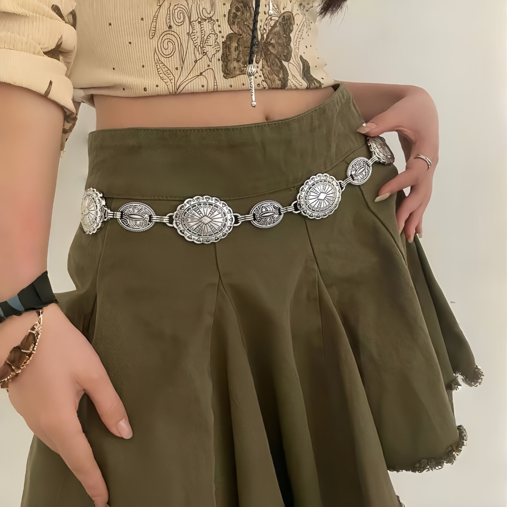 Large & Small Piece Waist Chain-Silver Set of 4 Bohemian Ethnic Style Metal Waist Chains - Versatile Fashion Belts for Dresses & Shirts 3