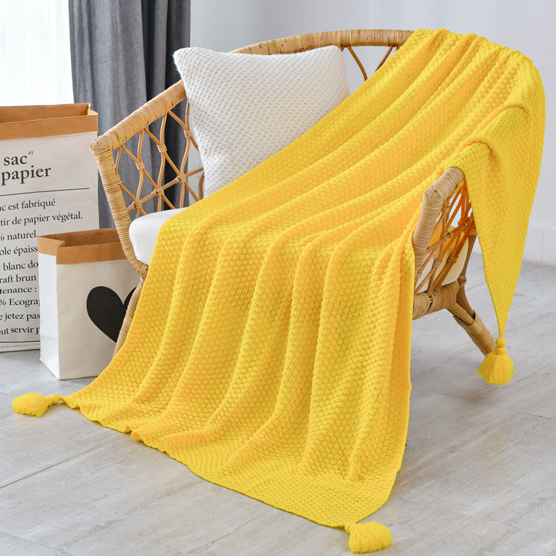 110cm x 150cm Yellow Knitted Sofa Blanket for Autumn and Winter Naps